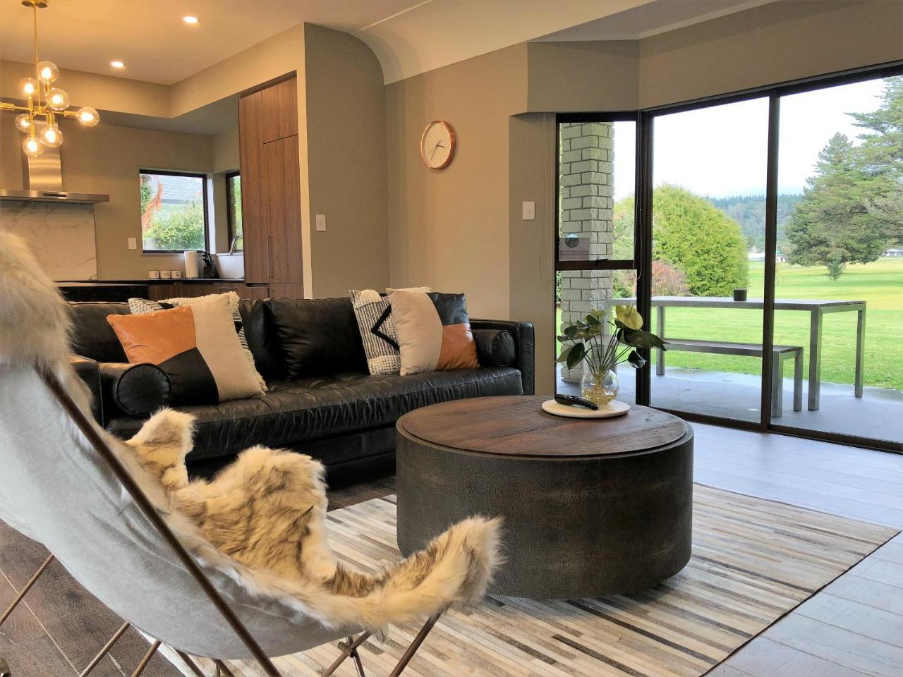 Luxury K-Lodge With Golf Course View-Rotorua Eksteriør bilde