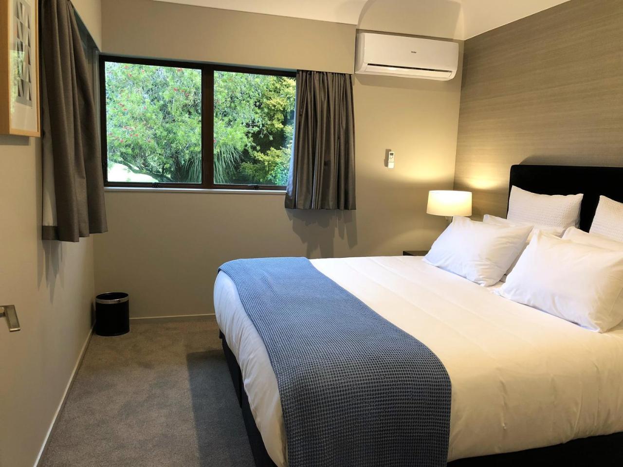 Luxury K-Lodge With Golf Course View-Rotorua Eksteriør bilde