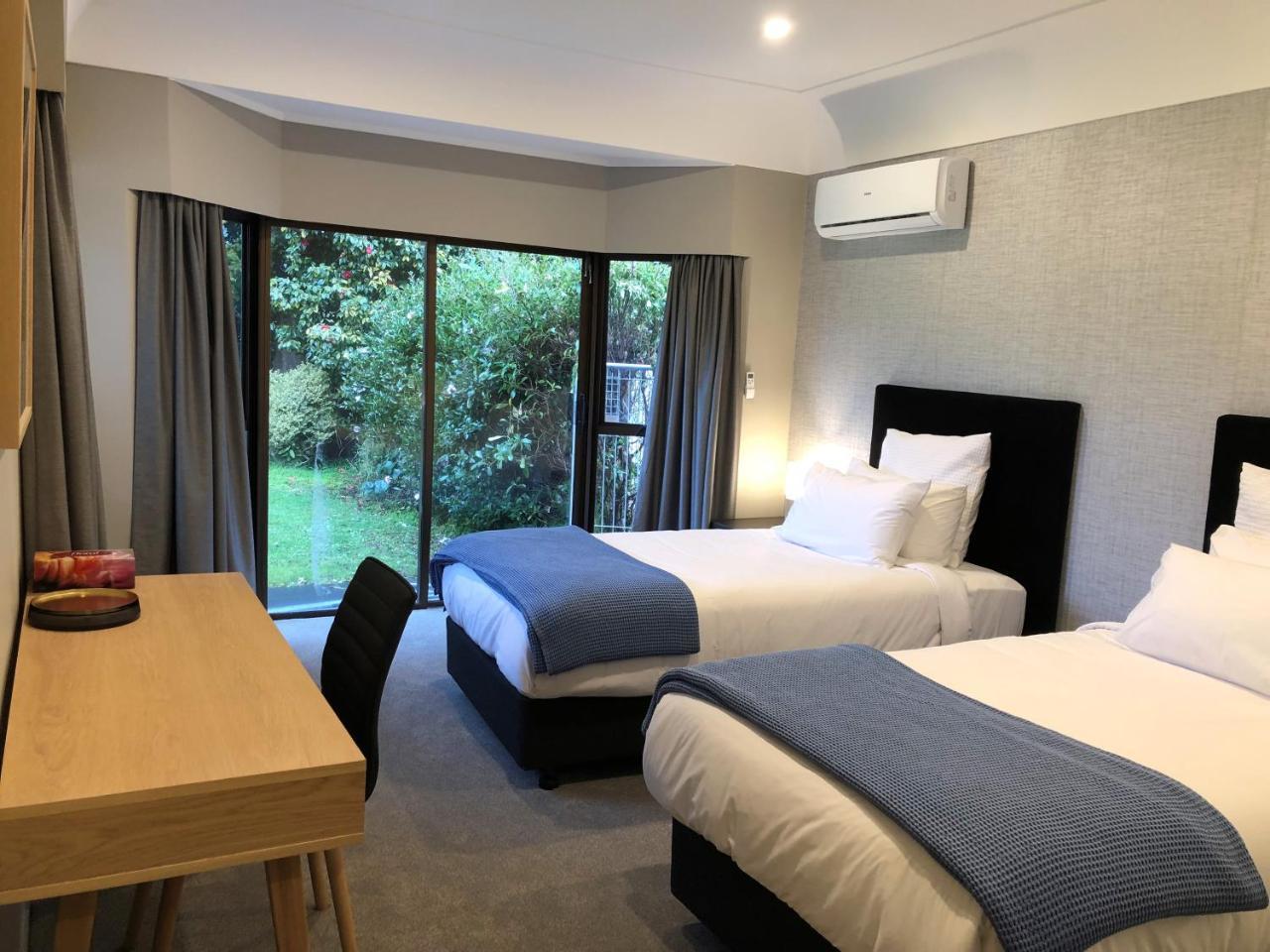 Luxury K-Lodge With Golf Course View-Rotorua Eksteriør bilde